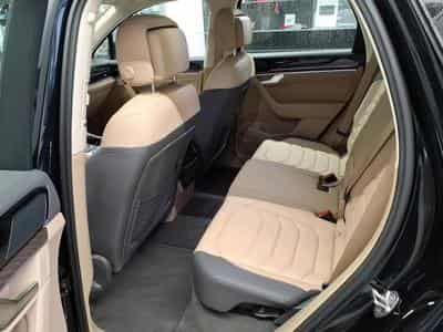 VW Touareg 3.0 TSi V6 PHEV 4MOTION 381 CV (2022) - Foto 8