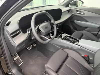 Audi Q3 Basis (2026) - Photo 11