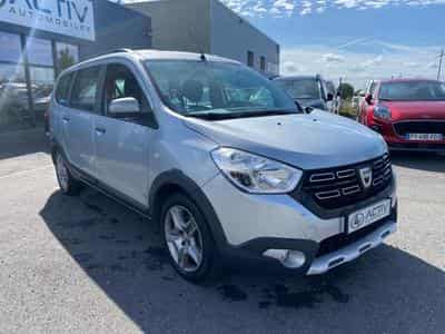 Dacia LODGY 1.3 TCE 130 FAP STEPWAY 7 PLACES (2021) - Foto 3
