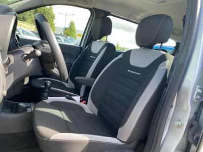 Dacia LODGY 1.3 TCE 130 FAP STEPWAY 7 PLACES (2021) - Foto 12