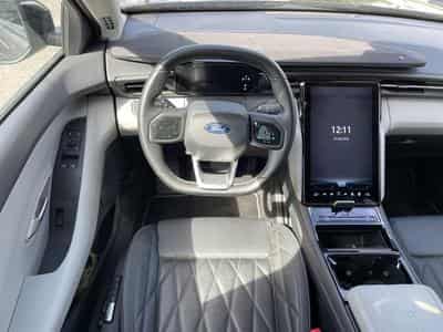 Ford EXPLORER 170 STANDARD RANGE 77KWH PACK PREMIUM RWD (2025) - Foto 10