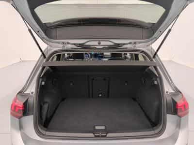 VW Golf VIII 1.5 eTSI EVO2 116 DSG7 Life Plus (2025) - Foto 11