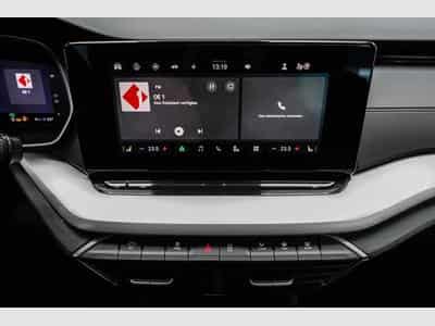 Skoda Octavia Kombi 1,5 eTSI (2025) - Photo 13