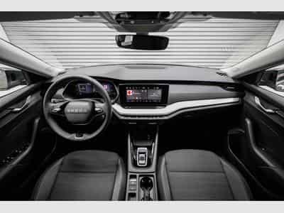 Skoda Octavia Kombi 1,5 eTSI (2025) - Photo 5