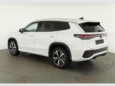 VW Tayron 1.5 TSI eHybrid 150 kW Life (2025) - Photo 3