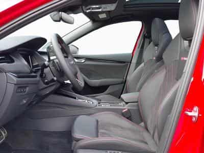 Skoda Octavia RS (2026) - Photo 9