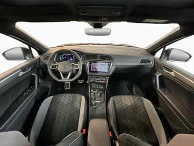 VW Tiguan R-Line+DSG+4M+Black-Style+Pano+AHK (2022) - Foto 2