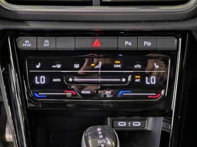 VW T-Roc 150cv R-Line Edition DSG (2025) - Foto 12