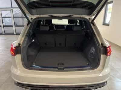 VW Touareg 3.0 TDI 210 kW 4Motion R-Line Final Edition (2026) - Photo 6