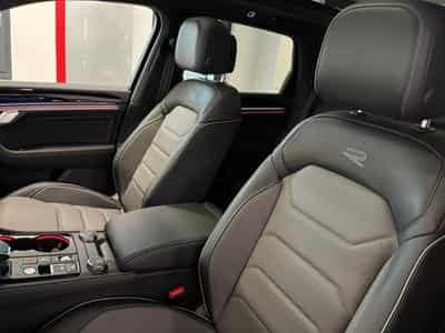 VW Touareg 3.0 TDI 210 kW 4Motion R-Line Final Edition (2026) - Photo 12
