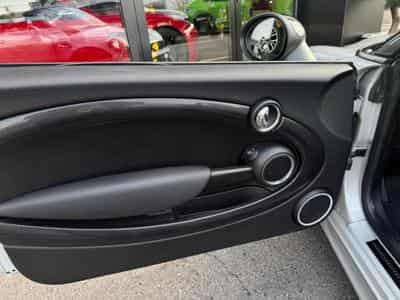 MINI Cooper SD Coupé & Roadster Kit JCW/Sièges chauffants/GPS (2014) - Photo 10