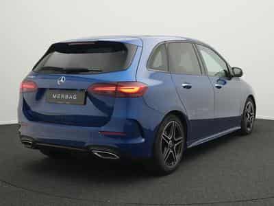 Mercedes B 180 AMG-Line Premium (2025) - Photo 3