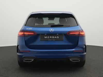 Mercedes B 180 AMG-Line Premium (2025) - Photo 4
