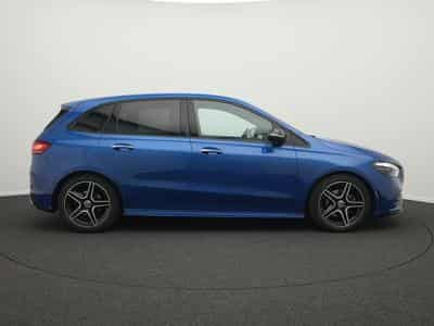 Mercedes B 180 AMG-Line Premium (2025) - Photo 5