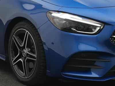 Mercedes B 180 AMG-Line Premium (2025) - Photo 9