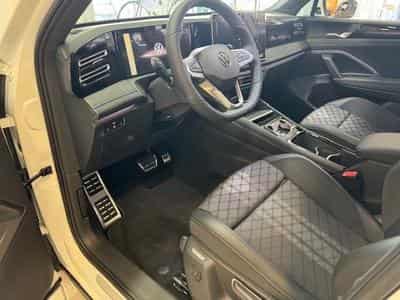 VW Tiguan R-Line 1.5 eTSI 110KW-150CV DSG7 - Garantie 5 ans / 100 000 (2024) - Photo 9