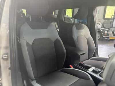 Dacia Duster 1.2 MildHybrid 4x4 LPG-GPL (2026) - Photo 11