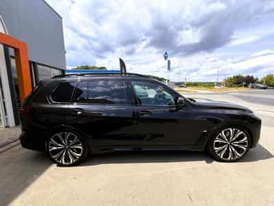 BMW X7 M60i SKY LOUNGE, B&W, 23" FULL PPF, KRISTALL ICONIC GLOW (2025) - Photo 4