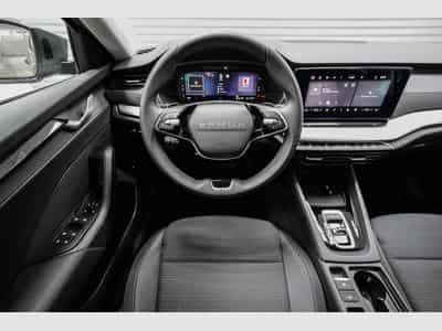 Skoda Octavia Kombi 1,5 eTSI (2025) - Foto 7