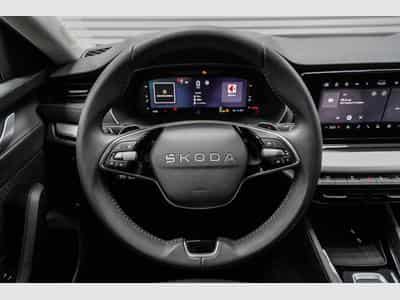 Skoda Octavia Kombi 1,5 eTSI (2025) - Foto 8