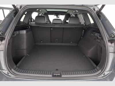 VW Tayron 1.5 TSI eHybrid 150 kW R-Line (2026) - Foto 12