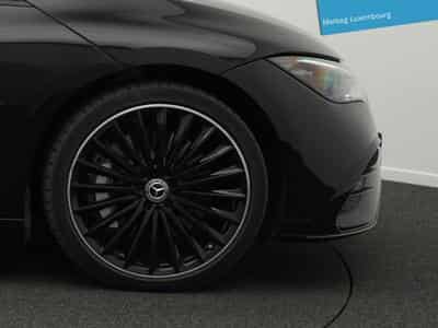 Mercedes EQE 4MATIC AMG-Line (2022) - Foto 8