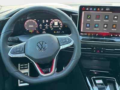 VW Golf GTI Clubsport (2026) - Foto 8