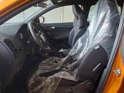 Skoda Karoq Sportline 2.0 TSI 7-Gang-DSG 4x4 (2026) - Foto 5