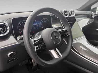 Mercedes GLC 300 2.0 d 4MATIC AMG Line (2025) - Foto 4
