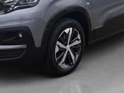 Peugeot Rifter 1.5 BlueHDi 130 EAT8 S/S GT Line (2020) - Foto 13