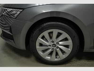 Skoda Octavia Kombi 1,5 eTSI (2026) - Foto 5