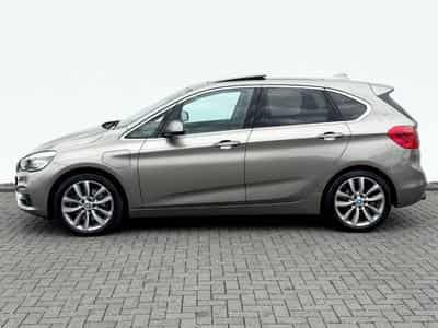 BMW 225 Active Tourer 225 xe Luxury Line /LED/PANO/HUD/ (2017) - Photo 8
