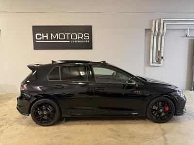 VW Golf GTI 8.5 Clubsport *Akra*Pano*H&K (2025) - Photo 9