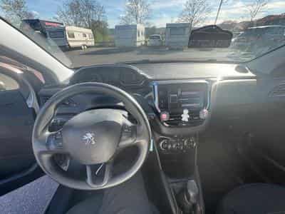 Peugeot 208 1.2 (2013) - Photo 6