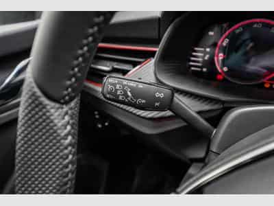 Skoda Kamiq 1,0 TSI Monte (2025) - Photo 10