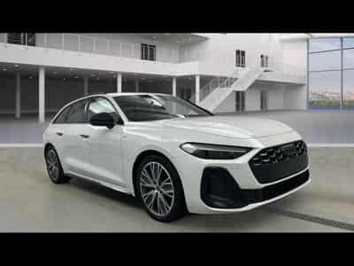 Audi A5 2.0 40 TDI 204 CV AVANT S TRONIC S LINE PLUS *360°* (2025) - Foto 3