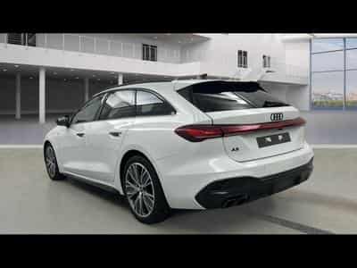 Audi A5 2.0 40 TDI 204 CV AVANT S TRONIC S LINE PLUS *360°* (2025) - Foto 4