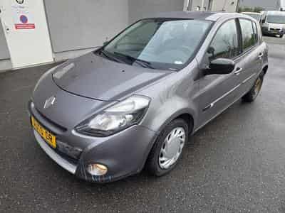 Renault Clio 1.5 Dci 88 CV (2011) - Photo 4