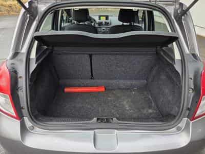 Renault Clio 1.5 Dci 88 CV (2011) - Photo 9