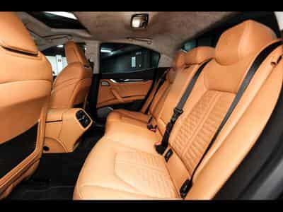 Maserati Ghibli TROFEO 3.8 V8 RWD (580 CH) - CARBON PACK INT / EXT (2023) - Foto 13