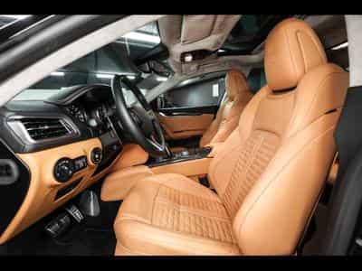 Maserati Ghibli TROFEO 3.8 V8 RWD (580 CH) - CARBON PACK INT / EXT (2023) - Foto 11