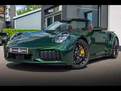 Porsche 911 (992.2) TURBO S 3.6 CABRIOLET PDK (711 CH) - OAK GREEN METAL (2026) - Photo 1
