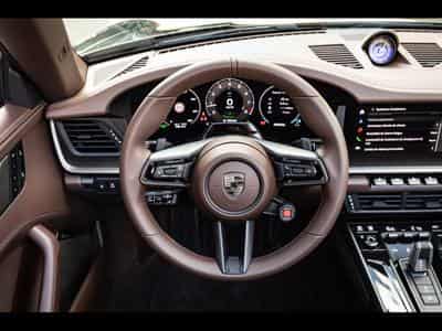 Porsche 911 .2 911 TURBO S 3.6 CABRIOLET PDK (711 CH) - OAK GREEN METALL (2026) - Photo 11