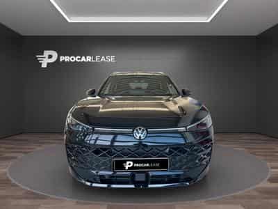 VW T-Roc T-Roc R-Line 1.5 eTSI  (150 CV)/PANO/AHK/360°/VOLL (2026) - Photo 2