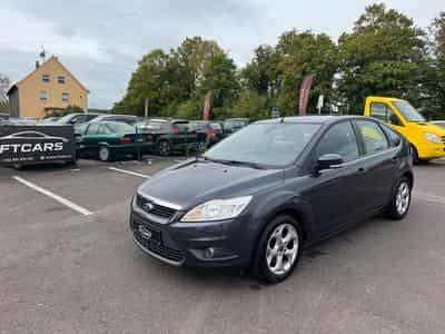 Ford Focus 1.6 tdci (2010) - Photo 1