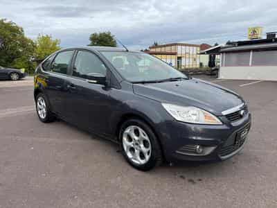 Ford Focus 1.6 tdci (2010) - Photo 2