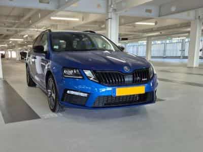 Skoda Octavia RS 2.0 TSI 245CV DGS7 (2019) - Photo 2