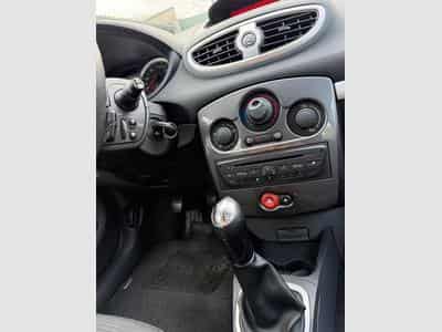 Renault Clio 1.5CDI 88 (2011) - Photo 7