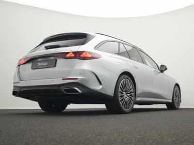 Mercedes Classe E d T-Modell AMG-Line Premium Plus (2025) - Foto 11