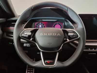 Skoda Octavia RS 2.0 TSI 7-Gang-DSG (2026) - Foto 12
